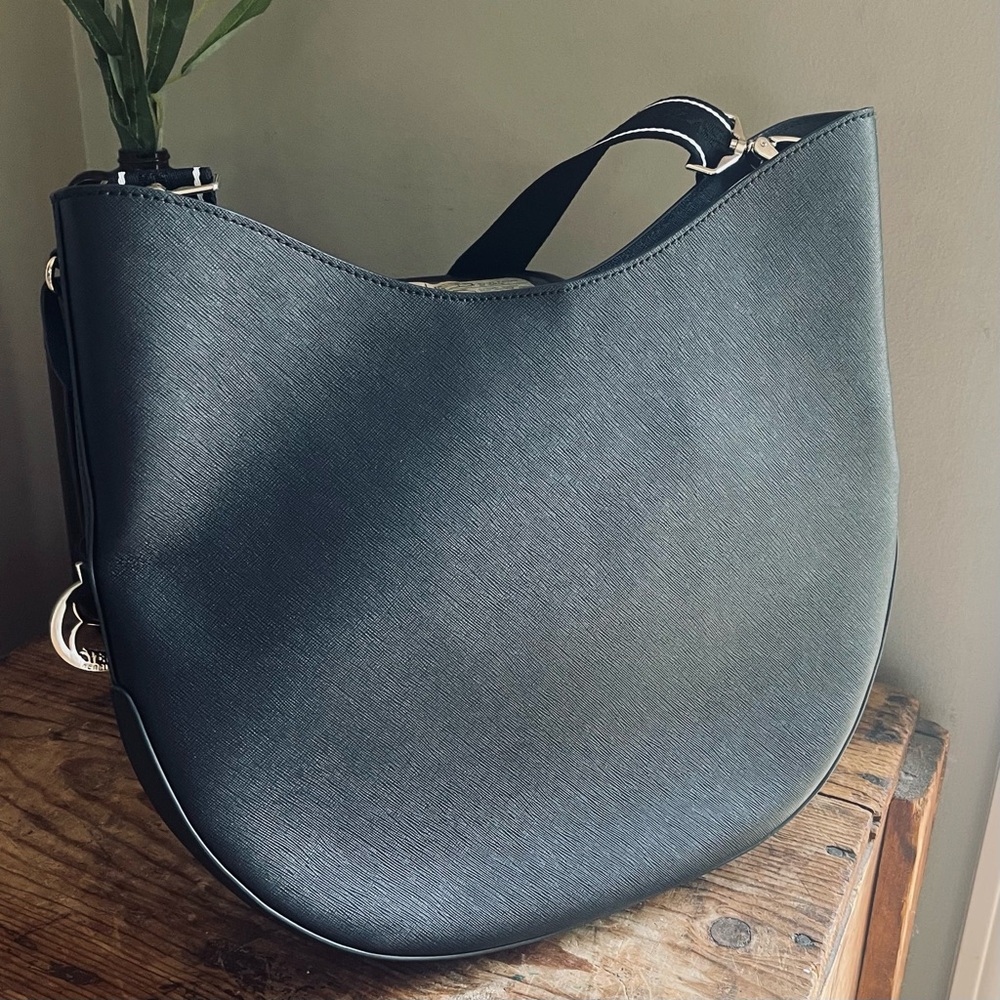 HENRI BENDEL West 57th Hobo Crescent File Messenger Black Leather Crossbody Bag - Picture 9 of 16